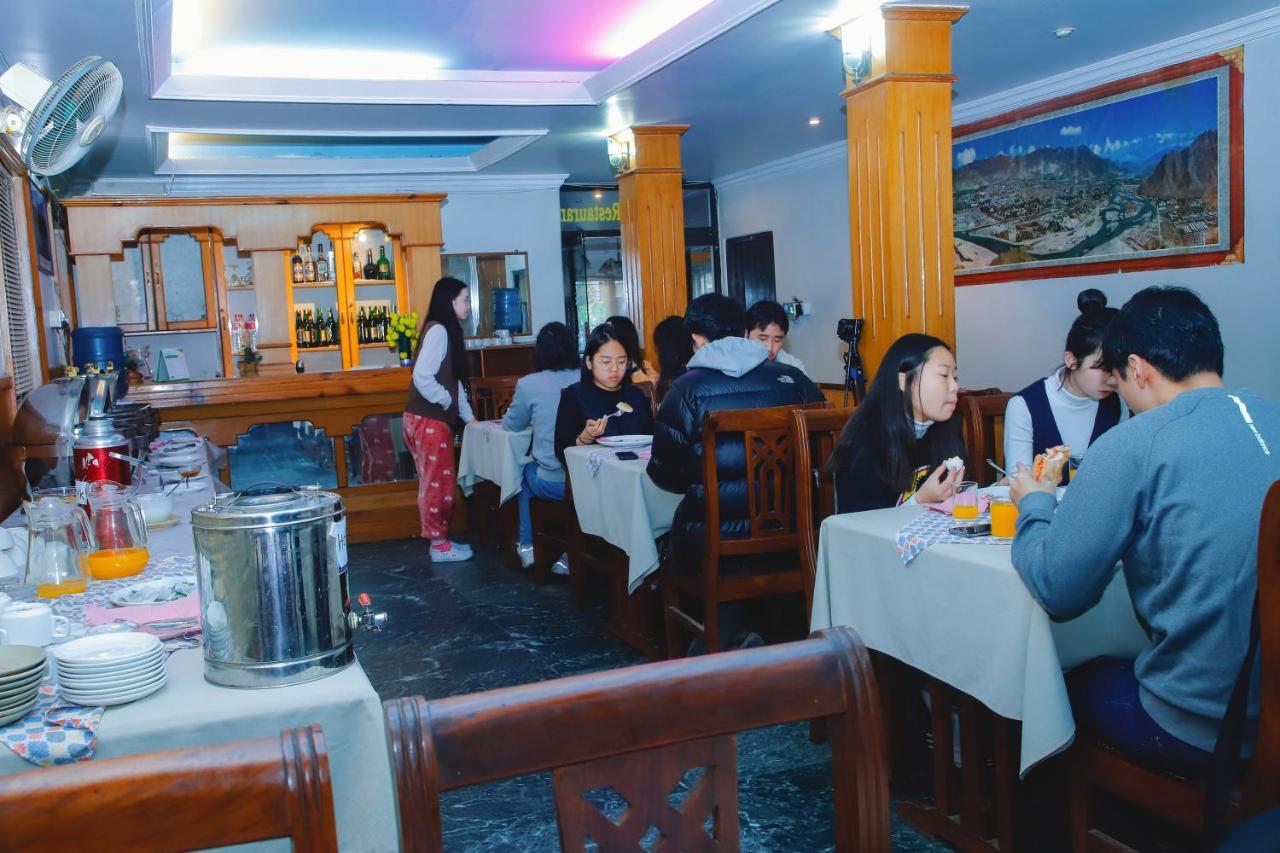 Hotel Panorama Pokhara Eksteriør billede