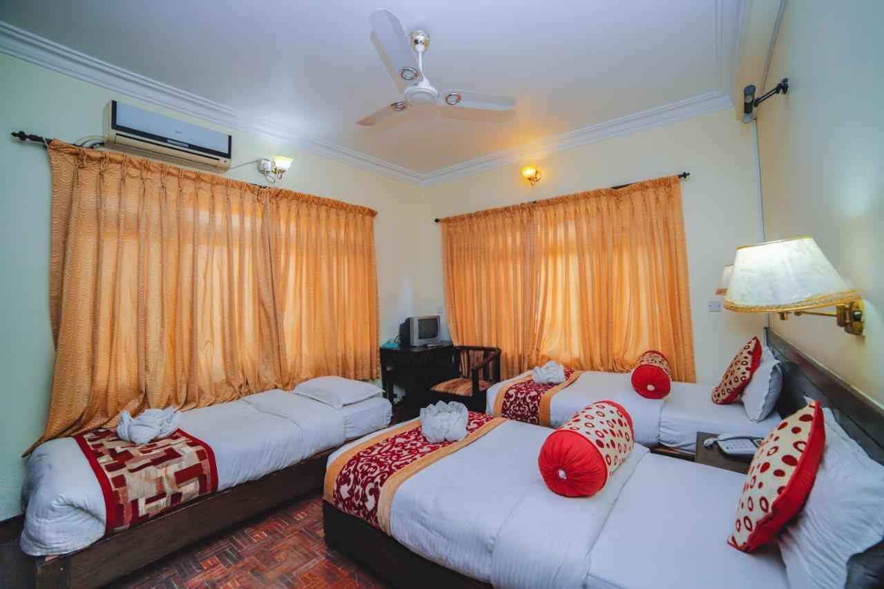 Hotel Panorama Pokhara Eksteriør billede