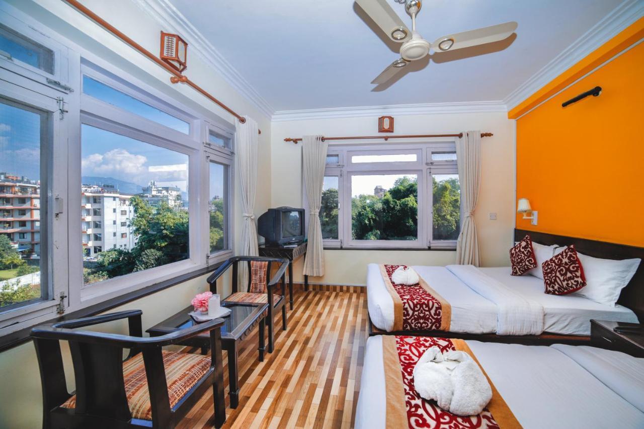 Hotel Panorama Pokhara Eksteriør billede